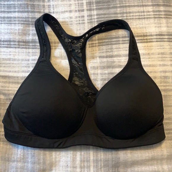 Black Sports bra - Picture 1 of 3